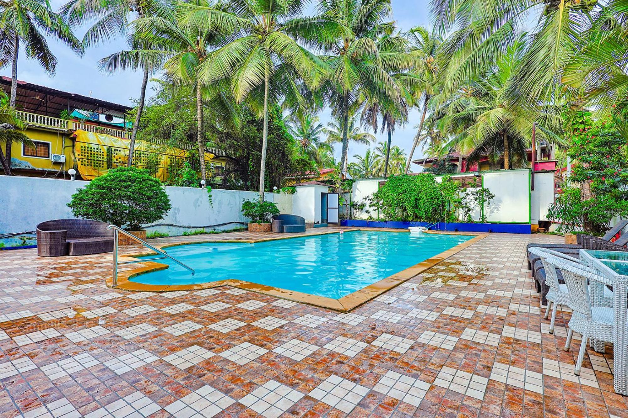 Fabhotel Prime 7 Eleven Resort 坎多林 外观 照片